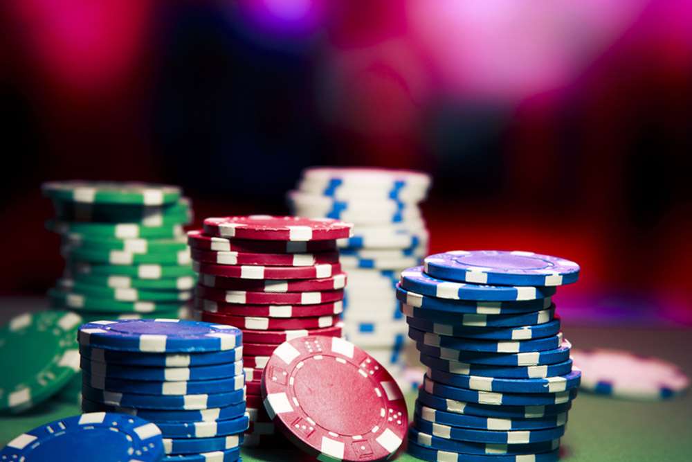Lựa Chọn Chip Poker Phù Hợp