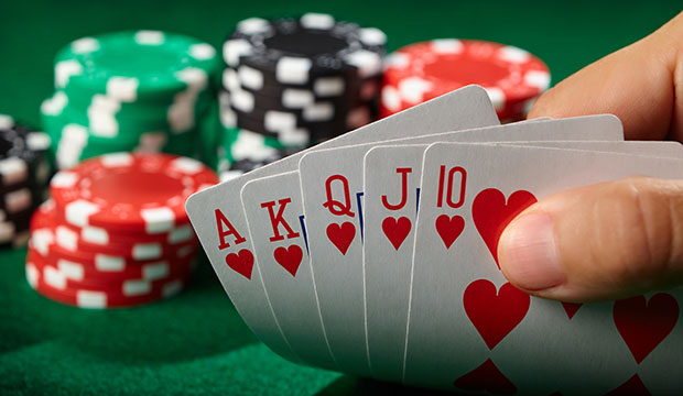 Tham khảo quy tắc cược bài Poker chính xác